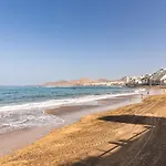 Beachside Groundfloor Canteras Shared Rooftop * לאס פאלמס דה גראן קנאריה