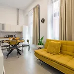 Beachside Groundfloor Canteras Shared Rooftop *
